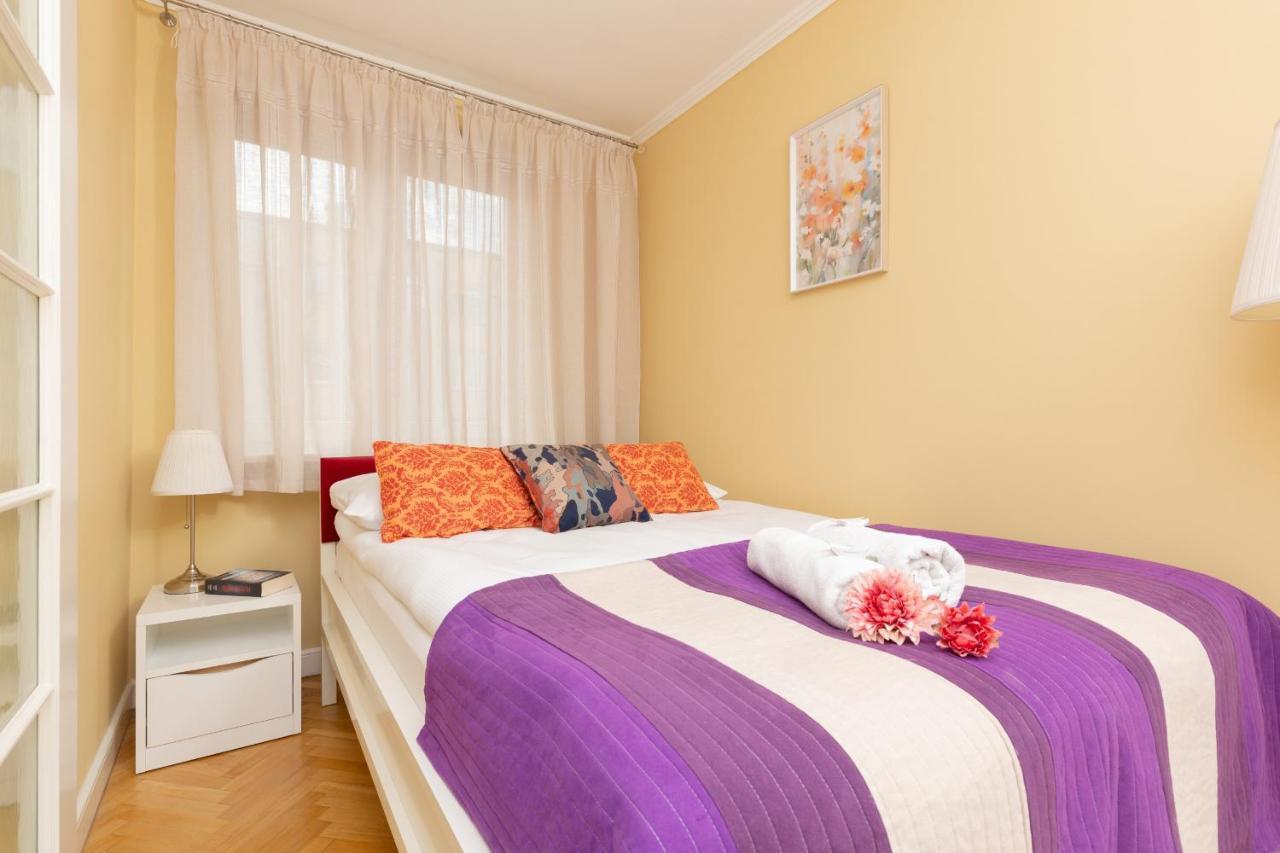 Miodowa Apartment Krasinski Garden Warsaw By Noclegi Renters Dış mekan fotoğraf