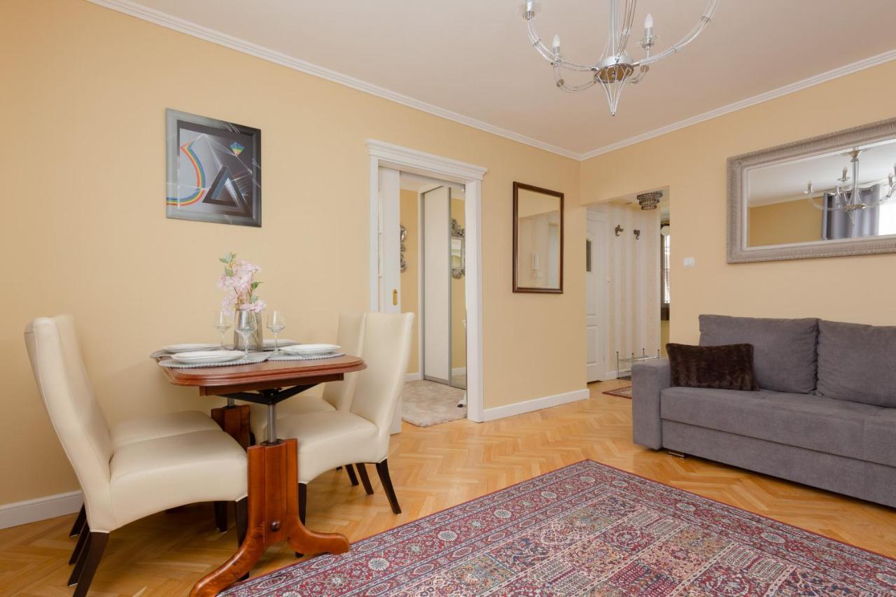 Miodowa Apartment Krasinski Garden Warsaw By Noclegi Renters Dış mekan fotoğraf
